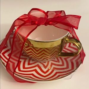Teacup and saucer gift set